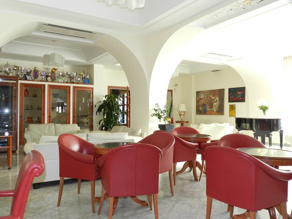 Hotel Il Mulino Capo dʼOrlando Dış mekan fotoğraf